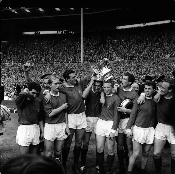 Framed Print : Manchester United team celebrate FA cup final win 1963 over Leicester City