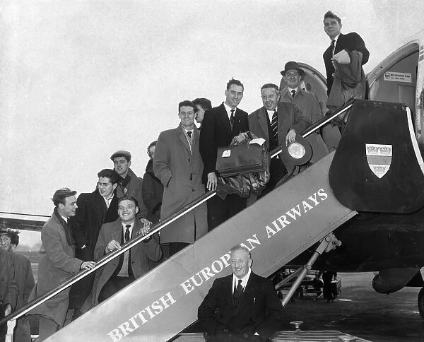 Manchester United Team at Ringway Airport for the European cup match with Borussia