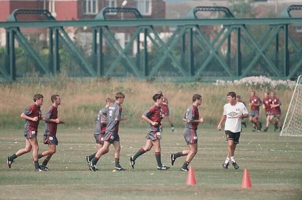 Manchester United in training. 21st August 1995