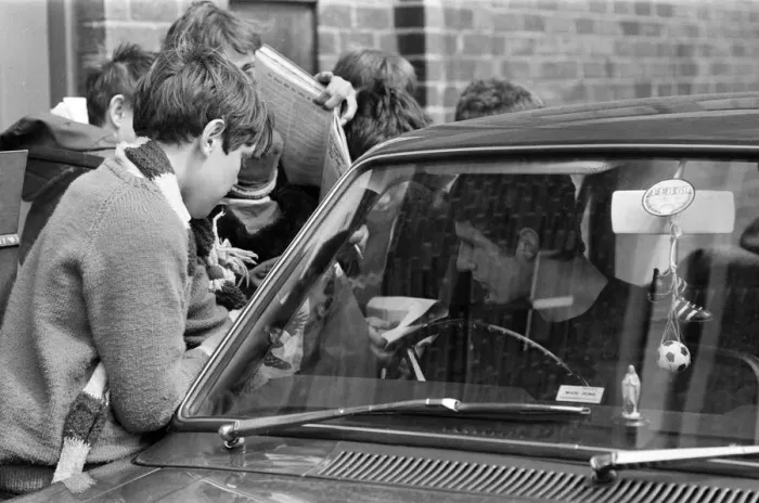Framed Print : Manchester United training at Old Trafford. Brian Kidd and fans. 23rd April 1968 Framed Print : Manchester United training at Old Trafford. Brian Kidd and fans. 23rd April 1968