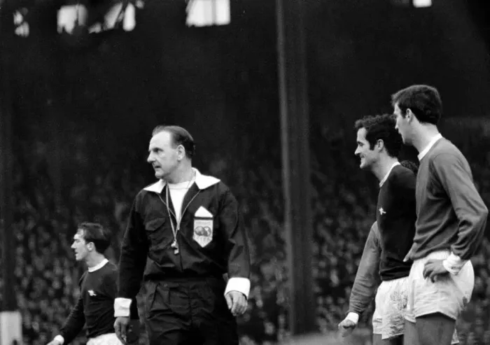 Framed Print : Manchester United v Arsenal - October 1967 The match where Denis Law of Framed Print : Manchester United v Arsenal - October 1967 The match where Denis Law of