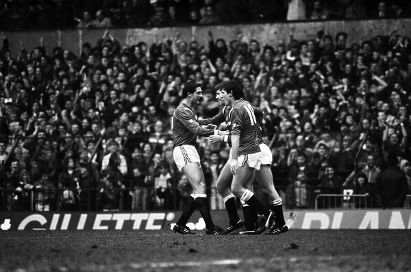 Manchester United v. Aston Villa. March 1985 MF20-12-032 The final score was a