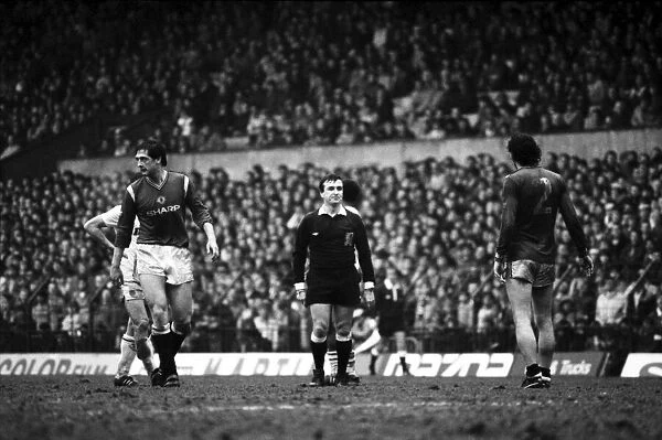 Manchester United v. Aston Villa. March 1985 MF20-12-006 The final score was a