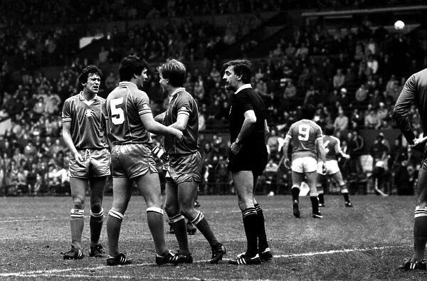 Manchester United v. Birmingham. April 1984 MF15-04-069 The final score was a one