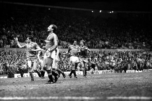 Manchester United v. Birmingham. April 1984 MF15-04-007 The final score was a one