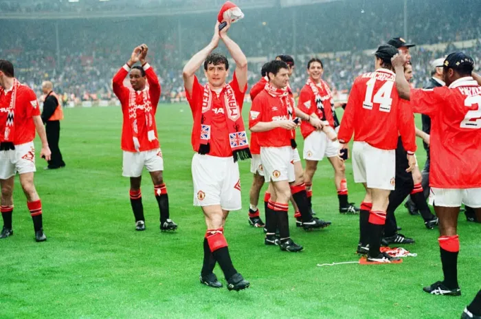 Framed Print : Manchester United v Chelsea FA Cup Final at Wembley Stadium, Saturday 14th May 1994
