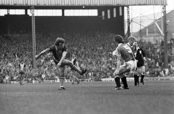 Manchester United v. Southampton. May 1982 MF07-10-089