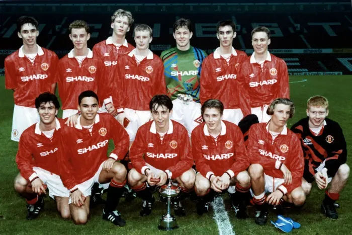 Framed Print : Manchester United youth team pose with the Lancashire Youth Cup following their victory Framed Print : Manchester United youth team pose with the Lancashire Youth Cup following their victory