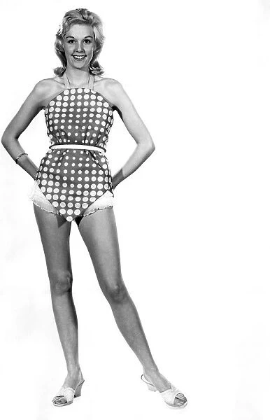 Maniquinn modelling beachwear costume. May 1959 P006957