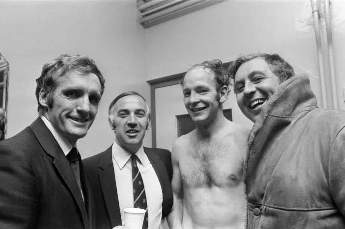 Framed Print : Mansfield 1-1 Aston Villa, League Three match at Field Mill, Monday 24th April 1972