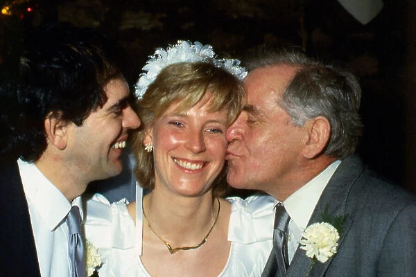 Margaret Magnusson wedding to John Paul Davidson 1989
