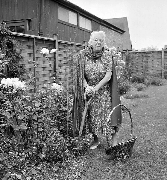 Margaret Rutherford September 1963 Actress Pictured at home Gerrards Cross Bucks in