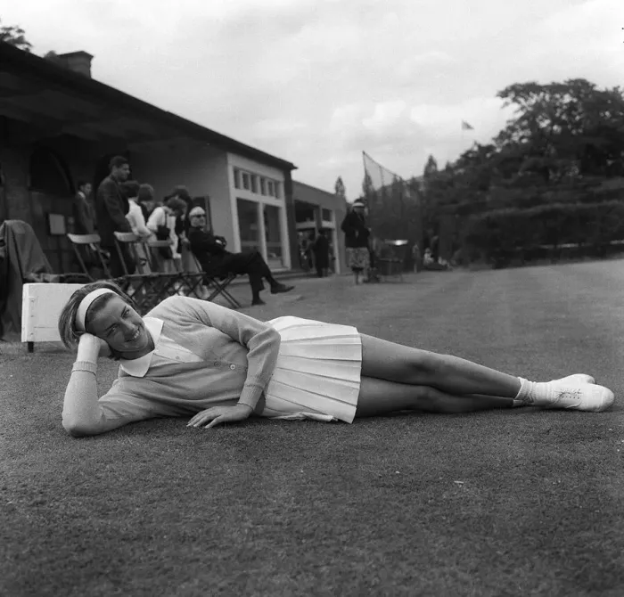 Framed Print : Margaret Smith sporting the 1963 Wimbledon Tennis Fashion Framed Print : Margaret Smith sporting the 1963 Wimbledon Tennis Fashion