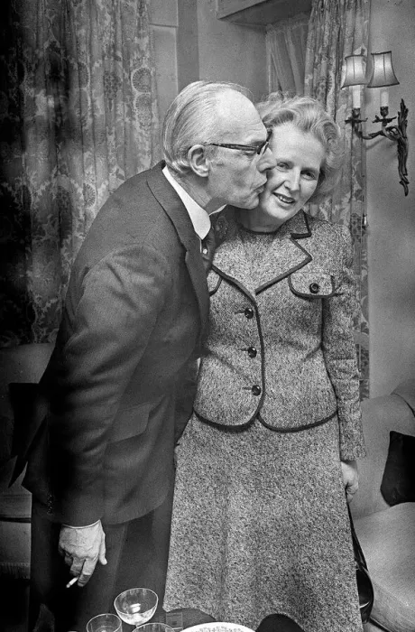 Framed Print : Margaret Thatcher with Denis Thatcher - February 1975 who kisses her on the cheek Framed Print : Margaret Thatcher with Denis Thatcher - February 1975 who kisses her on the cheek