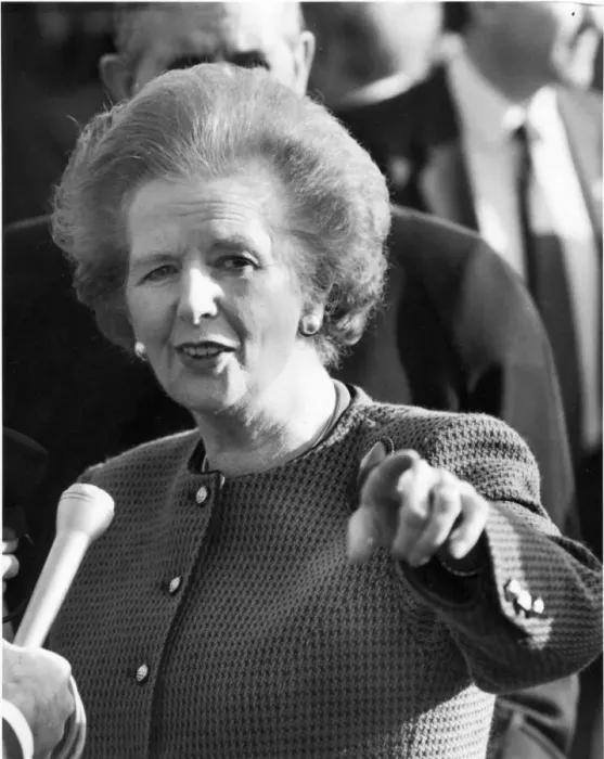 Framed Print : Margaret Thatcher at the foundation stone laying ceremony at St Peters Basin