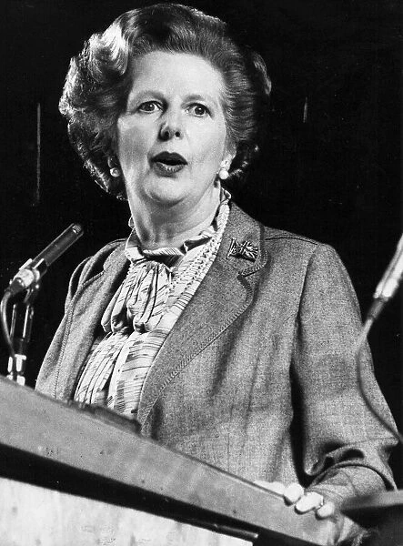Margaret Thatcher giving speech to Instute of Directors meeting at Albert Hall - February