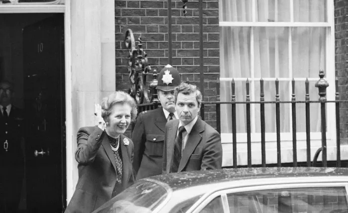 Framed Print : Margaret Thatcher PM pictured outside Downing Street, London, Wednesday 7th April 1982 Framed Print : Margaret Thatcher PM pictured outside Downing Street, London, Wednesday 7th April 1982