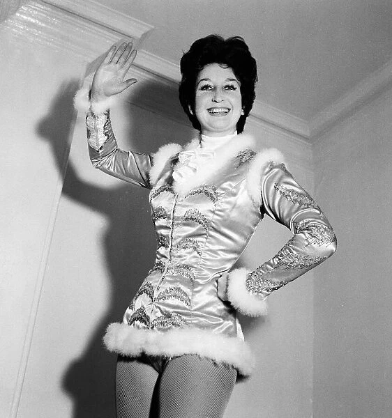 Margo Henderson, Singer Actress & Impressionist December 1959
