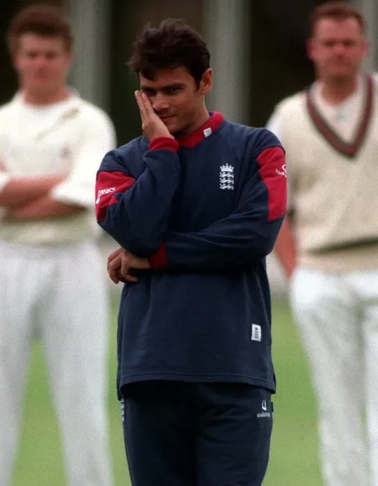 Framed Print : Mark Ramprakash England cricketer June 1998 The England cricket player ponders as Framed Print : Mark Ramprakash England cricketer June 1998 The England cricket player ponders as