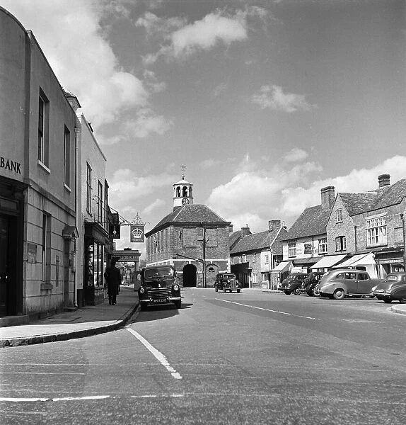 Market Square, Amersham, Buckinghamshire. Circa 1950