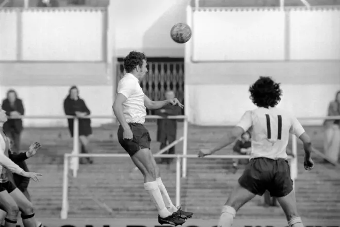 Framed Print : Martin Chivers Out With The Stiffs: Martin Chivers of Spurs Framed Print : Martin Chivers Out With The Stiffs: Martin Chivers of Spurs