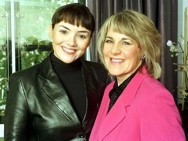 Martine McCutcheon October 1999 Actress Singer Pictured with Nina Myskow Mirror