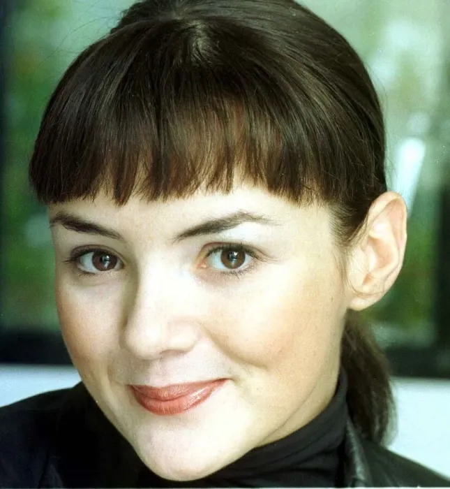 Framed Print : Martine McCutcheon October 1999 Actress Singer mdtgu