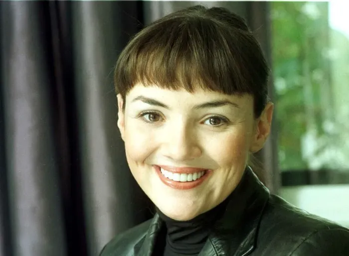 Framed Print : Martine McCutcheon October 1999 Actress Singer mdtgu
