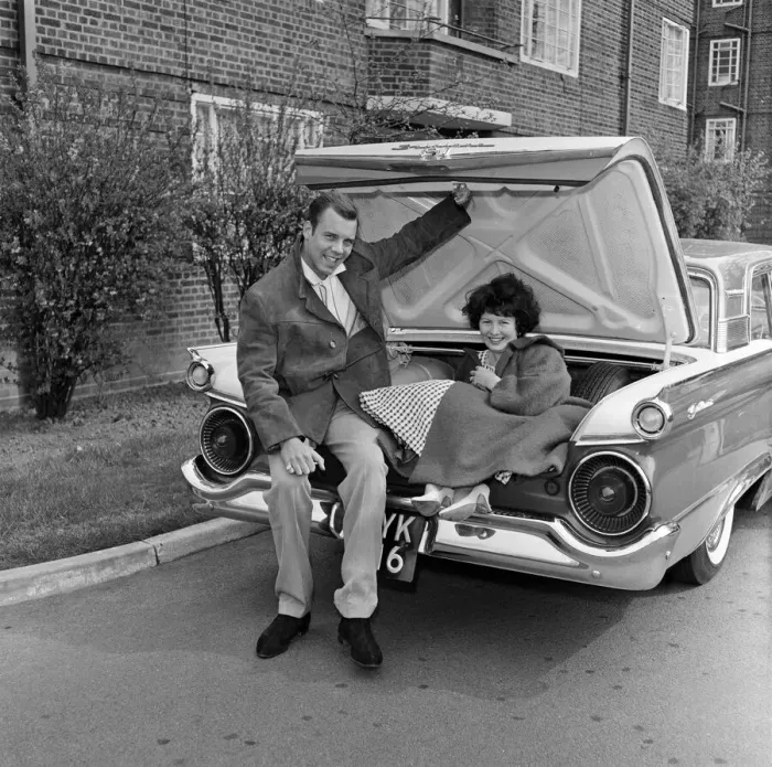 Framed Print : Marty Wilde and his wife Joyce at their flat in Chiswick, London. 21st April 1960 Framed Print : Marty Wilde and his wife Joyce at their flat in Chiswick, London. 21st April 1960