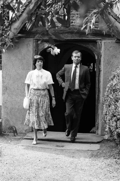 Framed Print : Mary and Jeffrey Archer pictured days after the award of a record 00, 000 libel damages