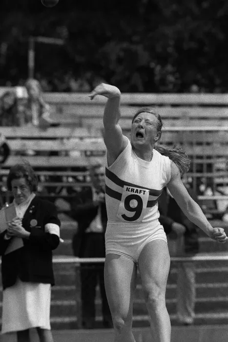 Framed Print : Mary Peters competing in the Pentathlon at Warley May 1973 Throwing the shot putt Framed Print : Mary Peters competing in the Pentathlon at Warley May 1973 Throwing the shot putt
