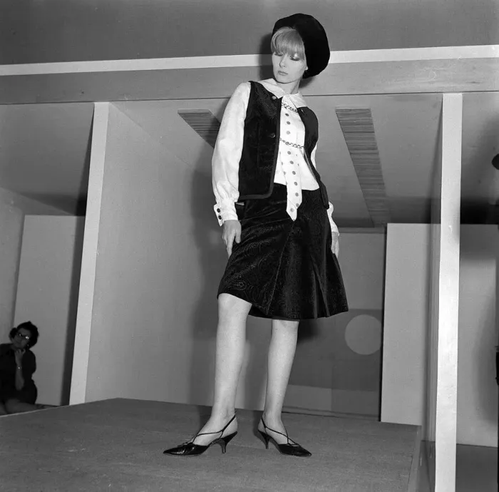 Framed Print : Mary Quant fashion September 1962 Skirt and waistcoat and white shirt Framed Print : Mary Quant fashion September 1962 Skirt and waistcoat and white shirt
