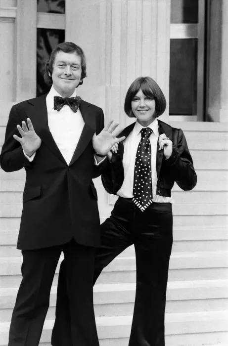 Framed Print : Mary Quant launched her new range of neckwear at the Savoy Hotel in London Framed Print : Mary Quant launched her new range of neckwear at the Savoy Hotel in London