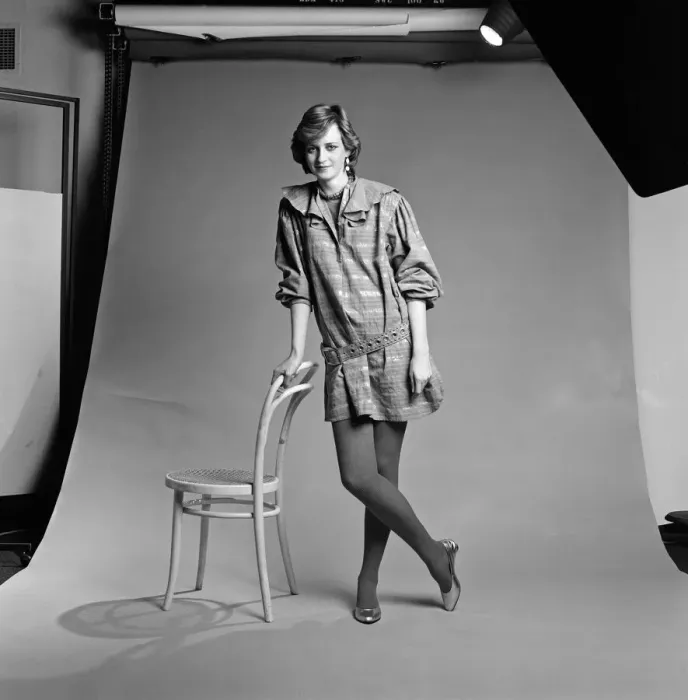 Framed Print : Maternity fashion inspired by Diana, Princess of Wales, modelled by Sharon Day Framed Print : Maternity fashion inspired by Diana, Princess of Wales, modelled by Sharon Day
