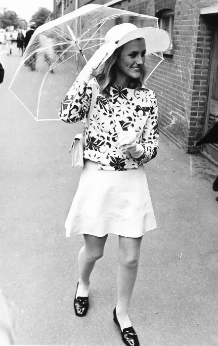 Framed Print : Maureen Gogh in floppy hat at Royal Ascot in June 1969 Transparent Umbrella Framed Print : Maureen Gogh in floppy hat at Royal Ascot in June 1969 Transparent Umbrella