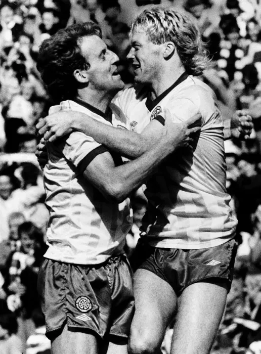 Framed Print : Maurice Johnston celebrates scoring goal by hugging Tommy Burns football Celtic versus