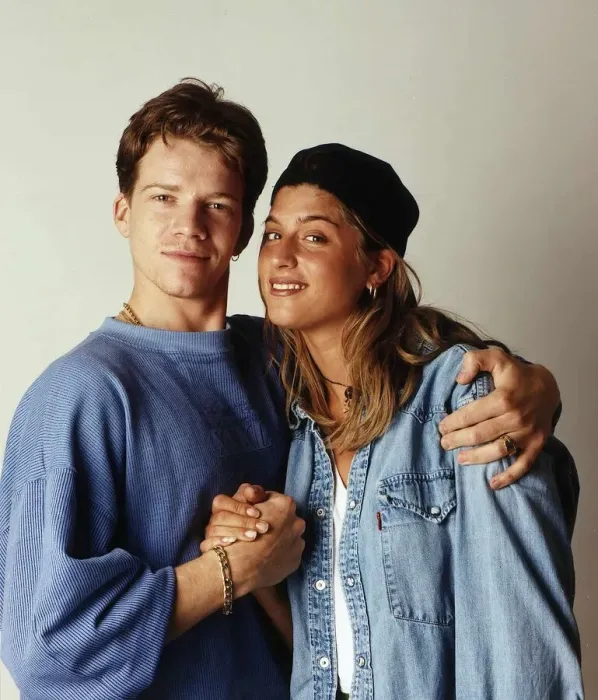 Framed Print : Max Beesley TV Presenter With Fellow Presenter Dani Behr Of The Tv Programme Surf