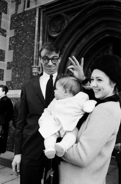 Framed Print : Maxwell, the son of Roy Hudd and his wife Ann, is christened at Croydon Parish Church Framed Print : Maxwell, the son of Roy Hudd and his wife Ann, is christened at Croydon Parish Church