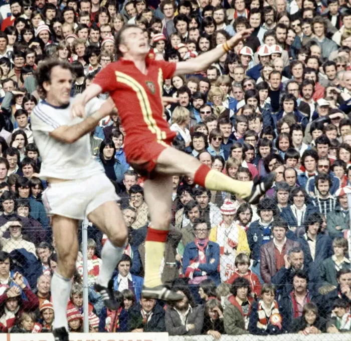 Framed Print : May 1976 Wales v Yugoslavia Football European Nation Cup Quater Final 2nd Leg Framed Print : May 1976 Wales v Yugoslavia Football European Nation Cup Quater Final 2nd Leg