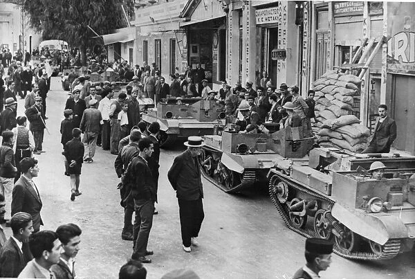 When mechanised material troops of the British army arrived on greek soil