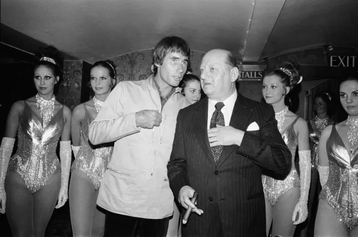 Framed Print : Media Mogul Lew Grade announces the return of the most popular light entertainment