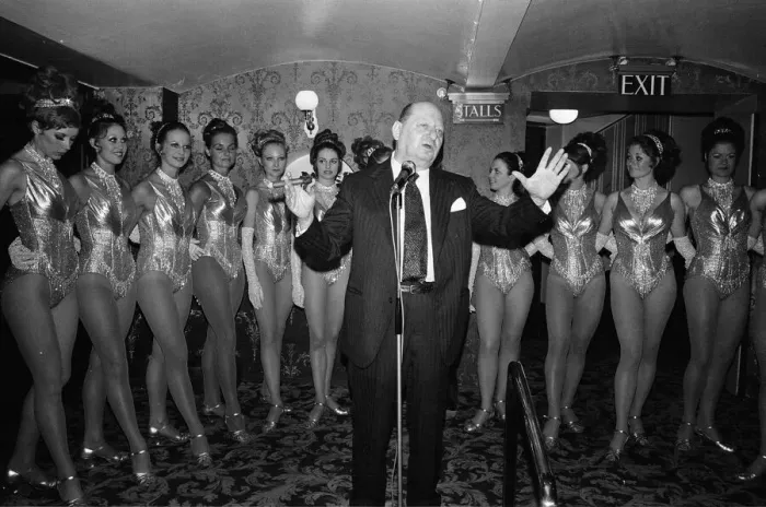 Framed Print : Media Mogul Lew Grade announces the return of the most popular light entertainment Framed Print : Media Mogul Lew Grade announces the return of the most popular light entertainment