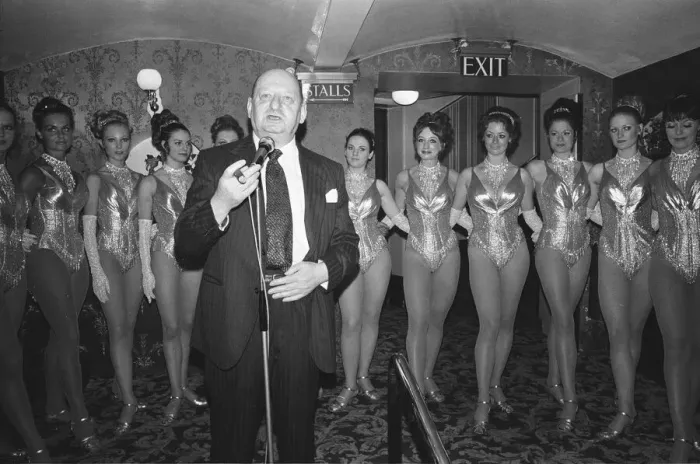 Framed Print : Media Mogul Lew Grade announces the return of the most popular light entertainment Framed Print : Media Mogul Lew Grade announces the return of the most popular light entertainment