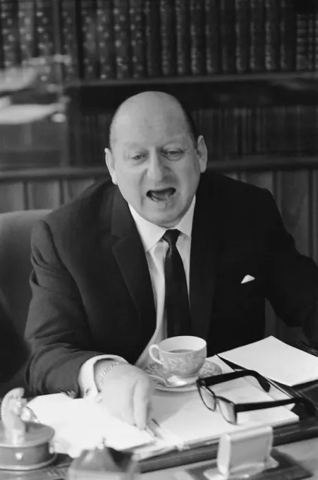 Framed Print : Media mogul Lew Grade pictured in his office at the ATV studios in Great Cumberland Place