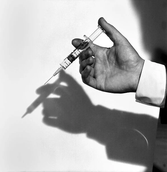 Medical: Hypodermic needle. 1960 A1311-002