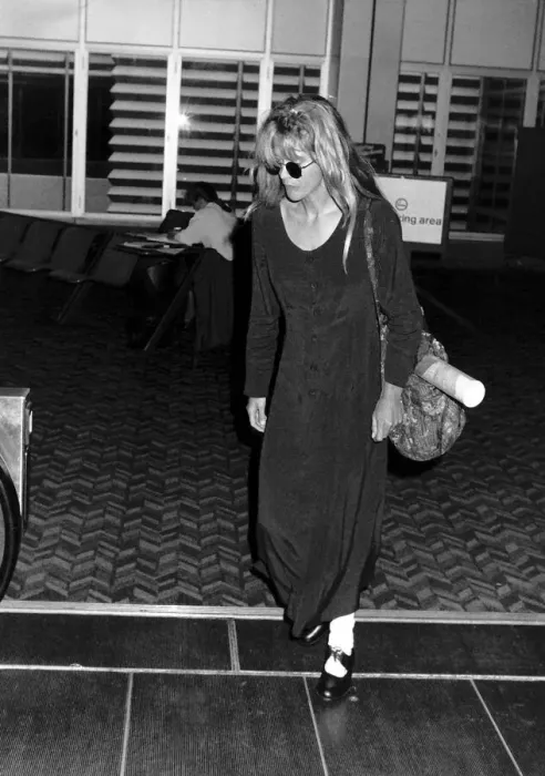 Framed Print : Meg Ryan Actress leaving Heathrow Airport for Los Angeles