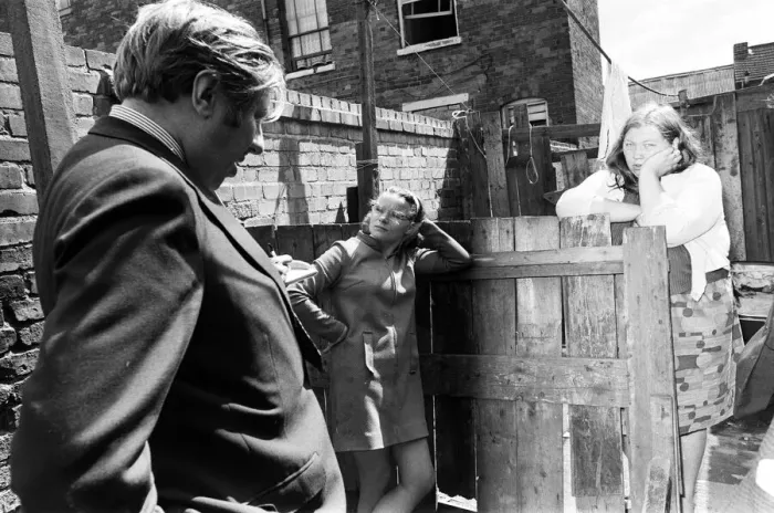 Framed Print : Member of Parliament for Birmingham Sparkbrook Roy Hattersley visits slum housing in Framed Print : Member of Parliament for Birmingham Sparkbrook Roy Hattersley visits slum housing in