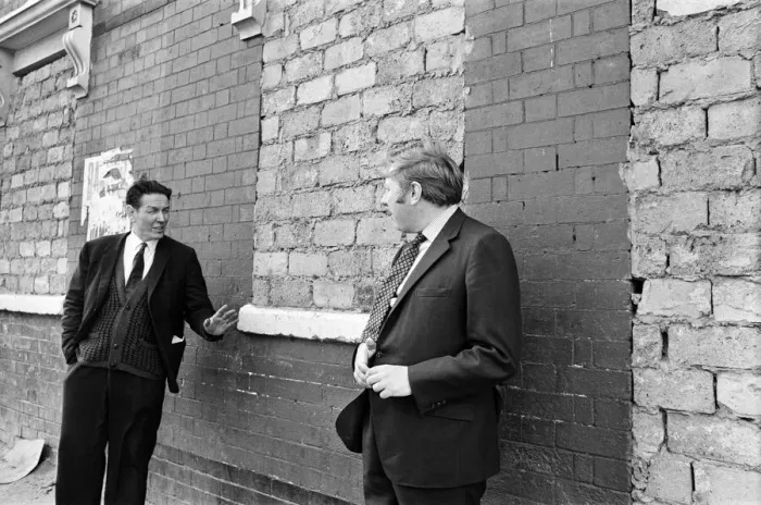 Framed Print : Member of Parliament for Birmingham Sparkbrook Roy Hattersley visits slum housing in Framed Print : Member of Parliament for Birmingham Sparkbrook Roy Hattersley visits slum housing in