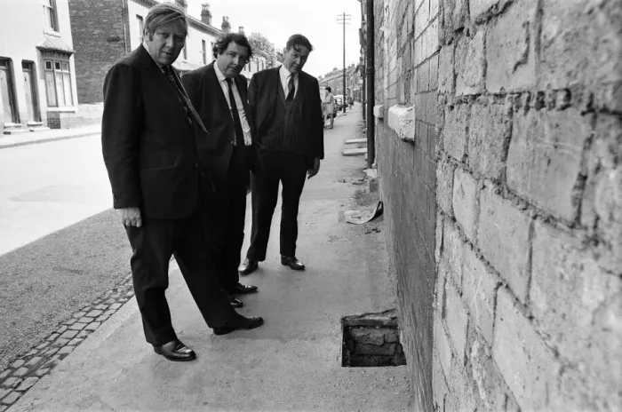 Framed Print : Member of Parliament for Birmingham Sparkbrook Roy Hattersley visits slum housing in