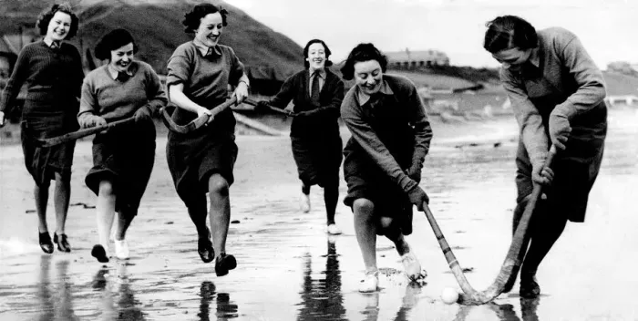 Framed Print : Members of an ATS company stationed somewhere on the Yorkshire Coast pictured during a Framed Print : Members of an ATS company stationed somewhere on the Yorkshire Coast pictured during a